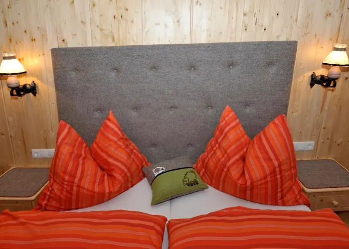 Tonnerhof فندق مبيت وإفطار سخلادميخ