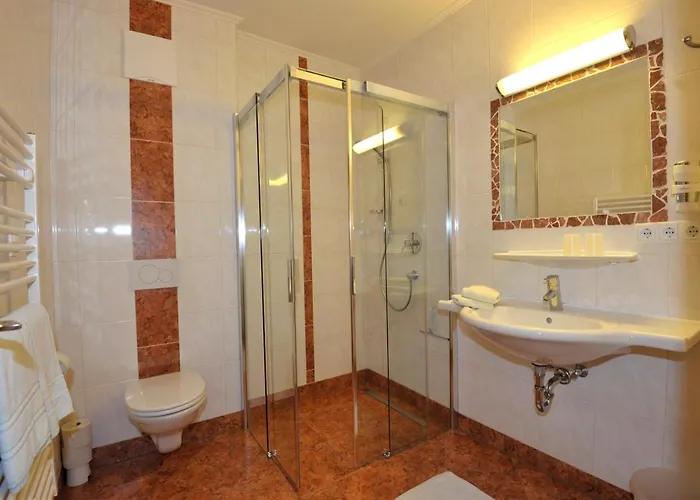 فندق مبيت وإفطار Tonnerhof سخلادميخ