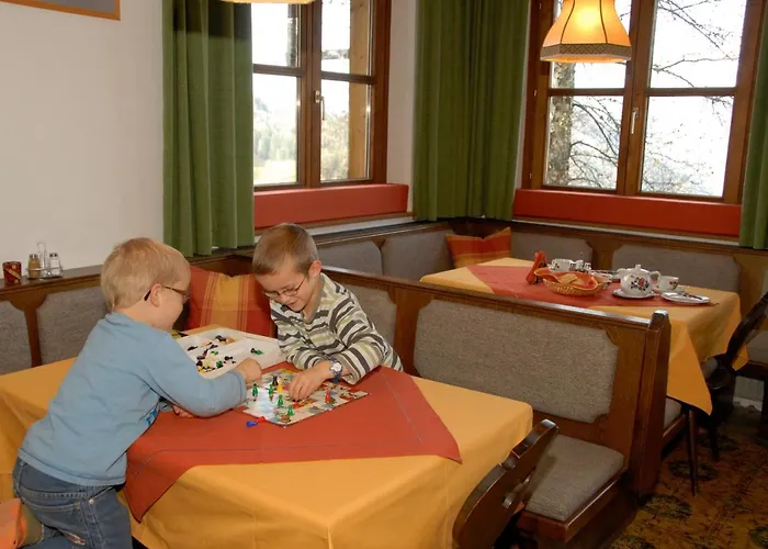 Tonnerhof 3* سخلادميخ